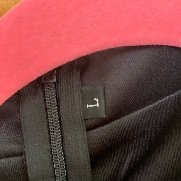 Black and Silver formal dress - Picture 3 of 3